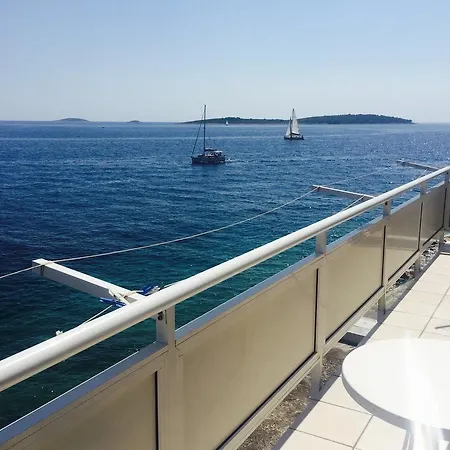 Apartman Viky Primosten Exterior photo