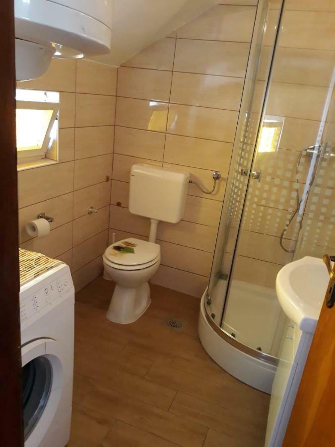 Viky Apartment Primosten